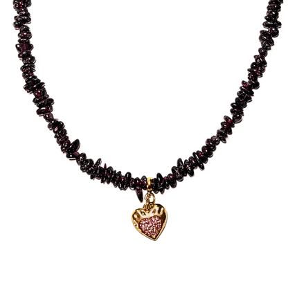 Granat-Halskette mit Herzanhänger – Elegantes Schmuckstück mit Naturstein