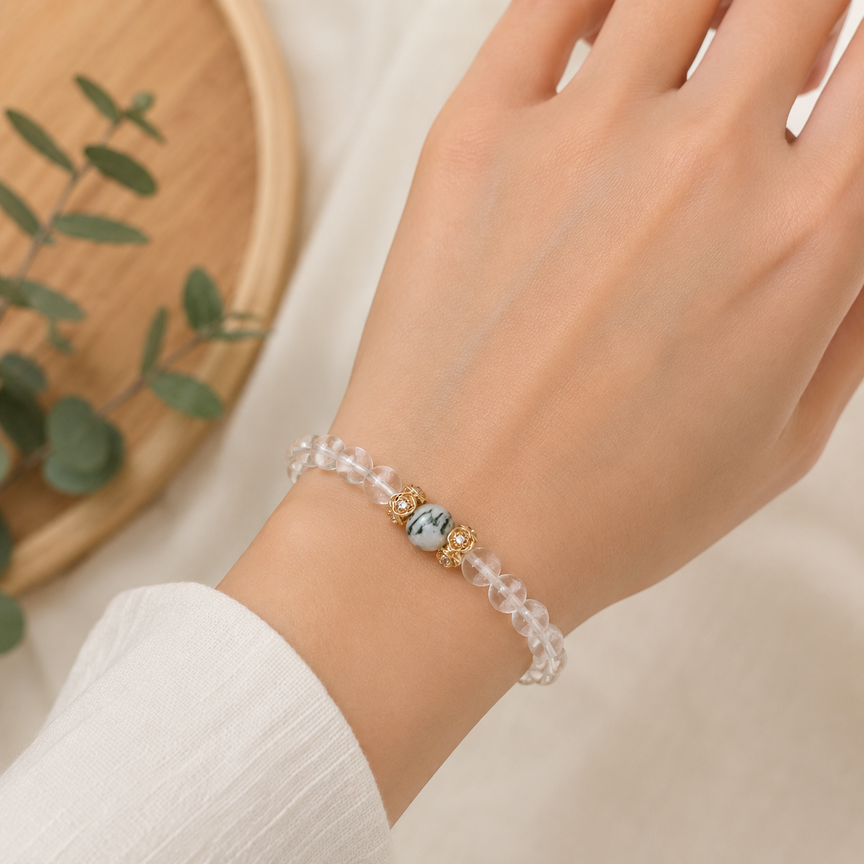 Spirituelles Luft Element Armband mit vergoldeten Details